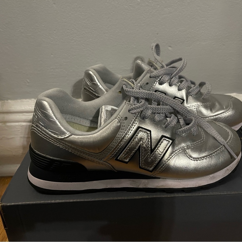 NEW BALANCE 574